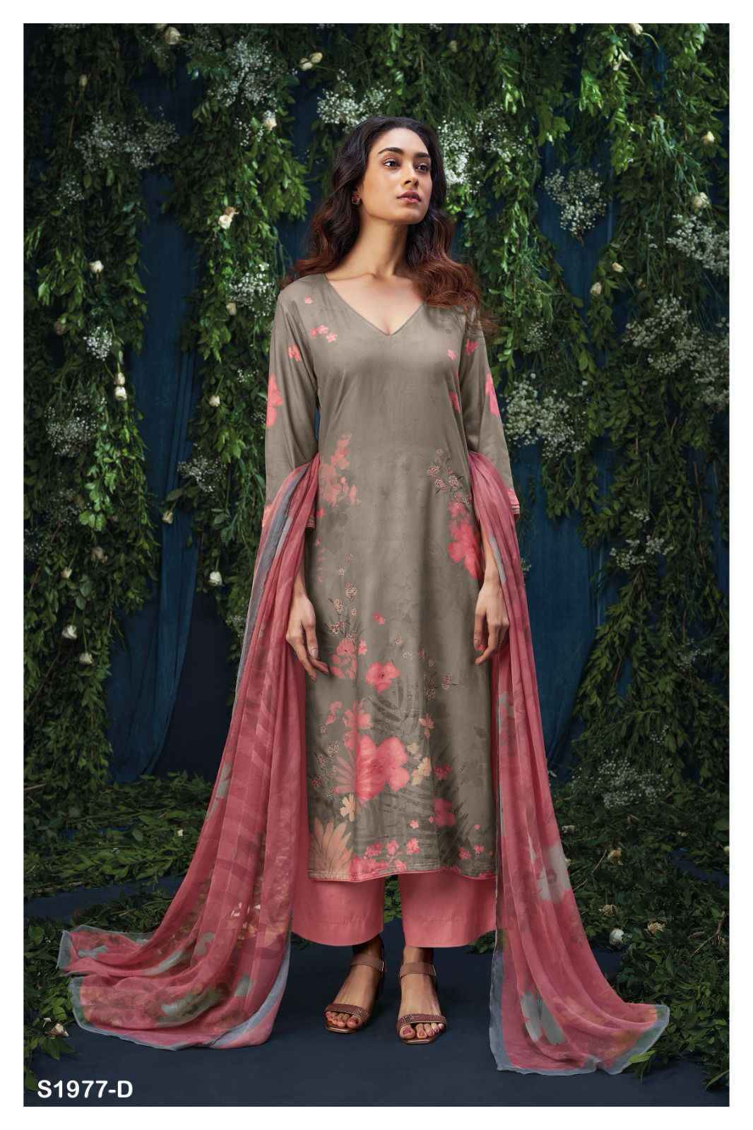 Ganga Ginny 1977 Pashmina Dress Material - Wholesale Factory