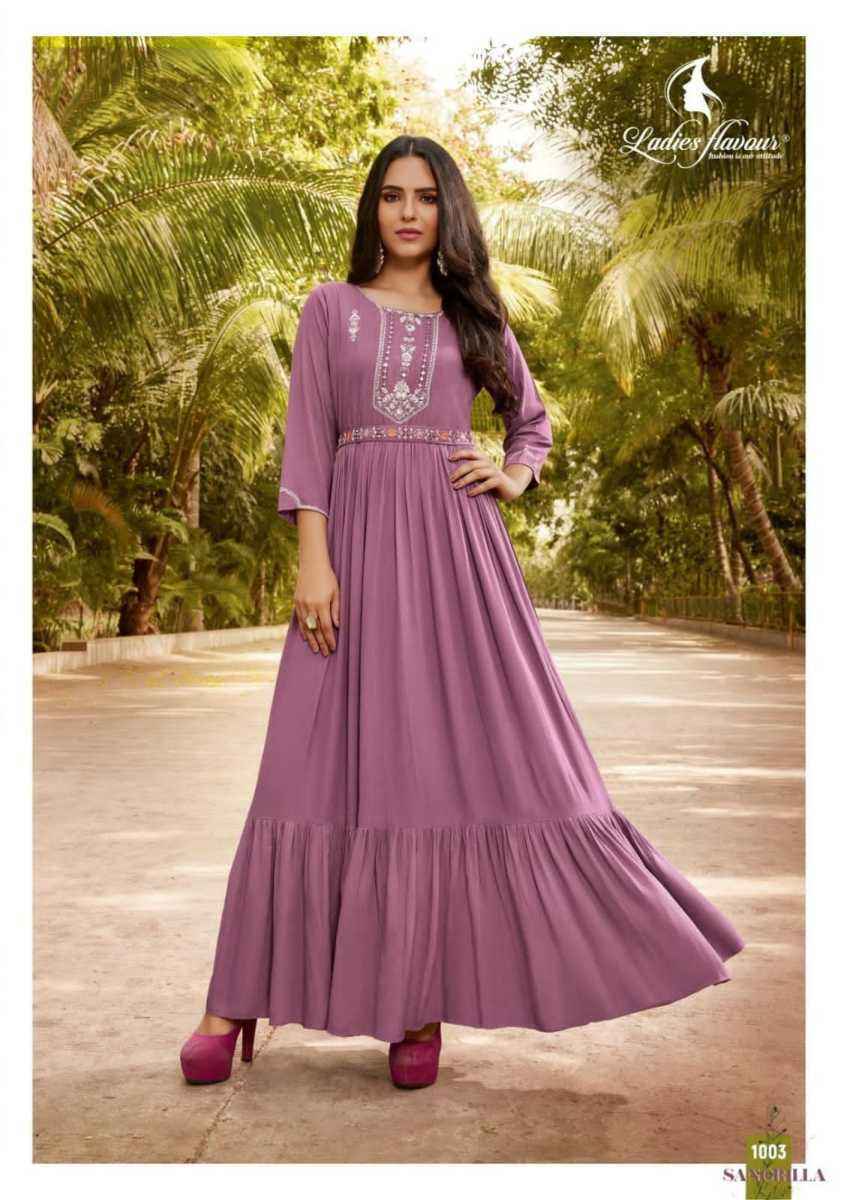 Ladies Flavour Sangrilla Rayon Kurti 4 pcs Catalogue