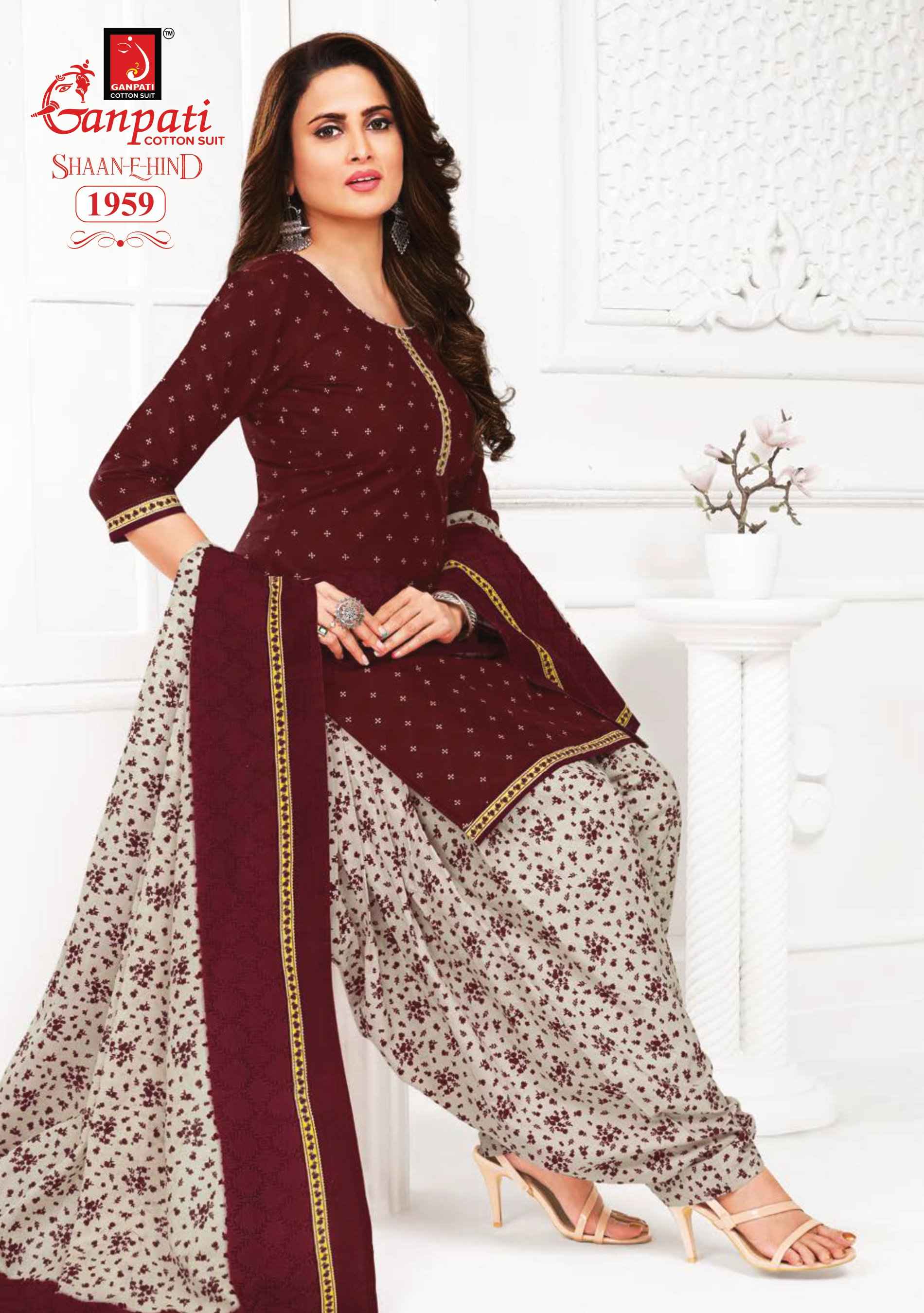 Dignified Georgette Lavender Embroidered Straight Salwar Suit | UPTO 60%  OFF - Salwar