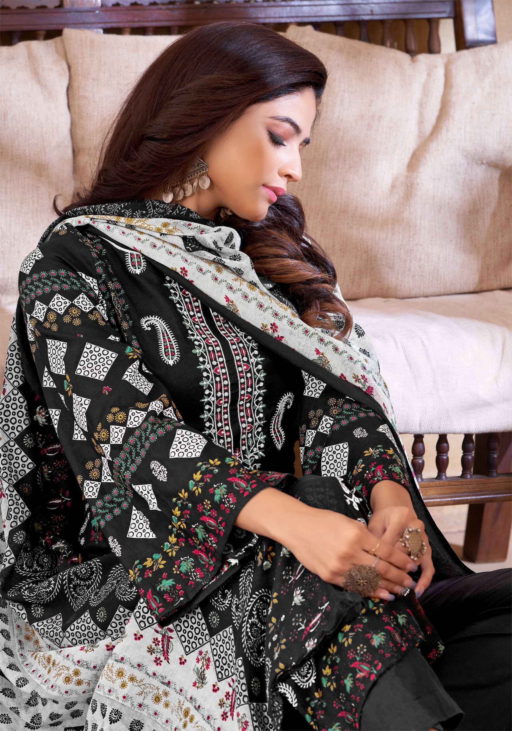 Alok Suit Qudrat Black And White Suits ( 8 Pcs Catalog )