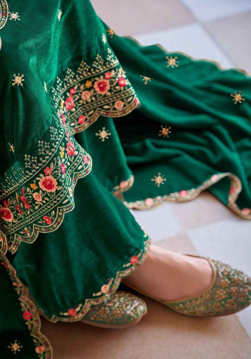 Alok Shabnam Velvet wholesale surat salwar kameez 4 pcs Catalogue