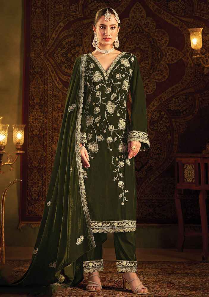 Belliza Winter Luxury Vol 2 Kashmiri Velvet Dress Material { 4 pcs Catalogue }