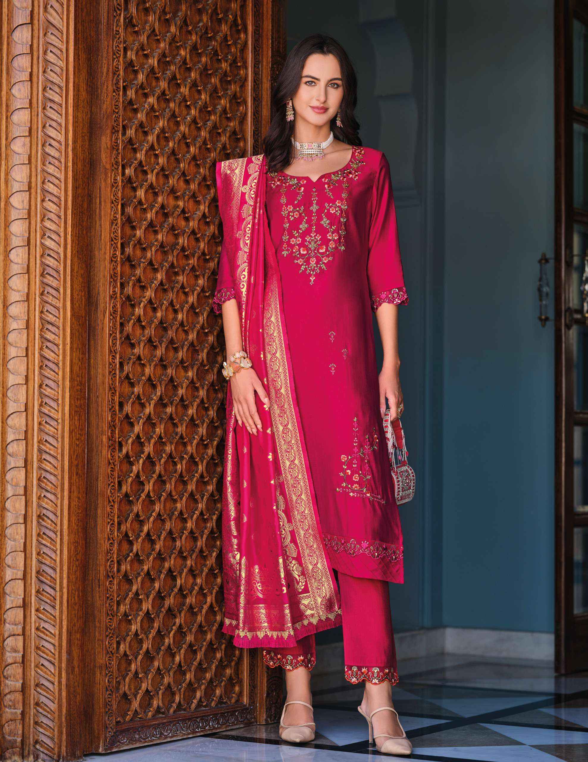 LILY AND LALI HASMEENA VOL 5 VISCOSE DESIGNER WORK SUIT WHOLESALE PRICE ( ^ PCS CATALOG )