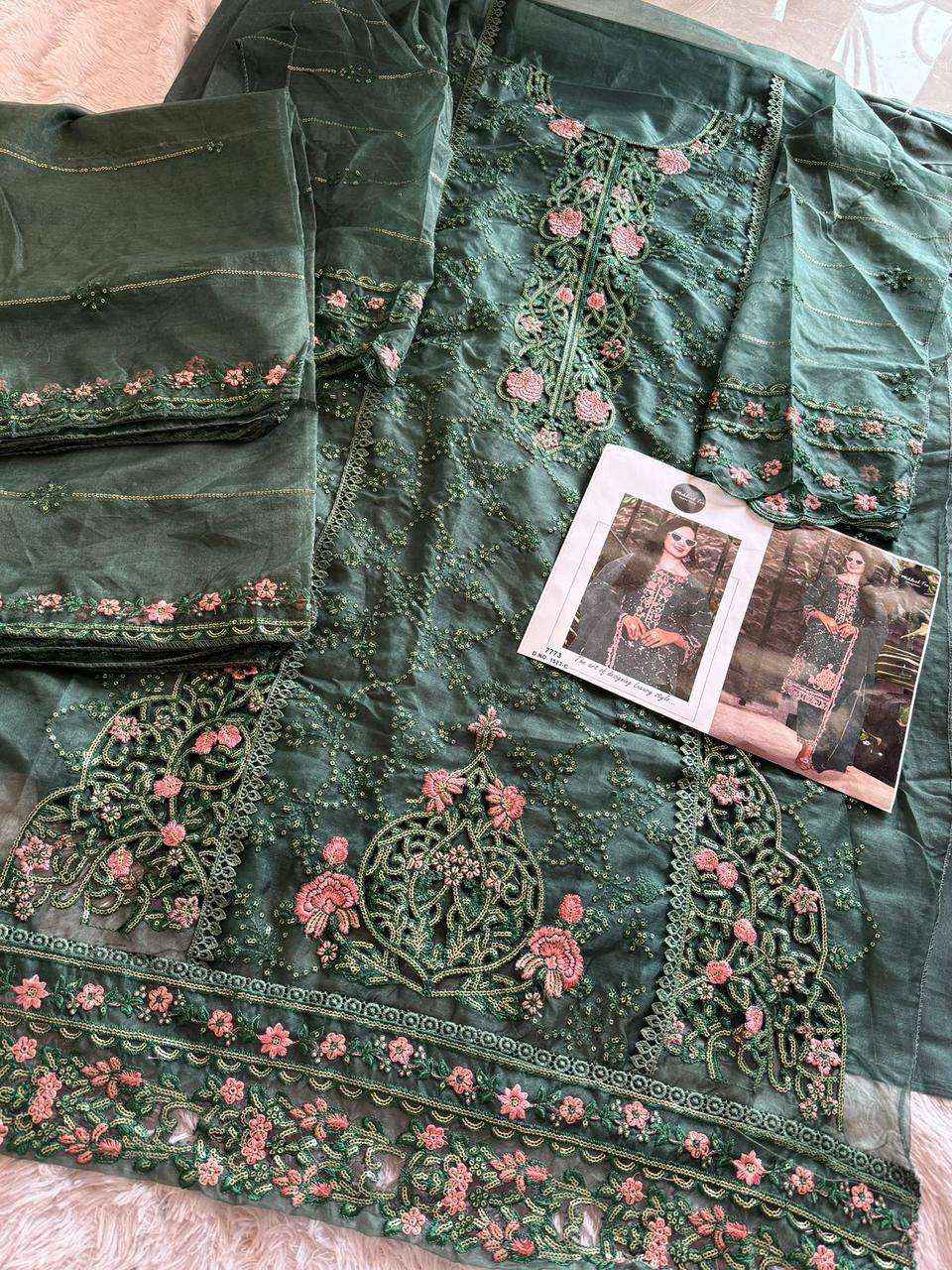 MEHBOOB TEX DESIGN NO - 1523 ABCD ORGANZA HEAVY EMBROIDERED HAND WORK PARTY WEAR WHOLESALE PRICE ( 4 PCS CATALOG )