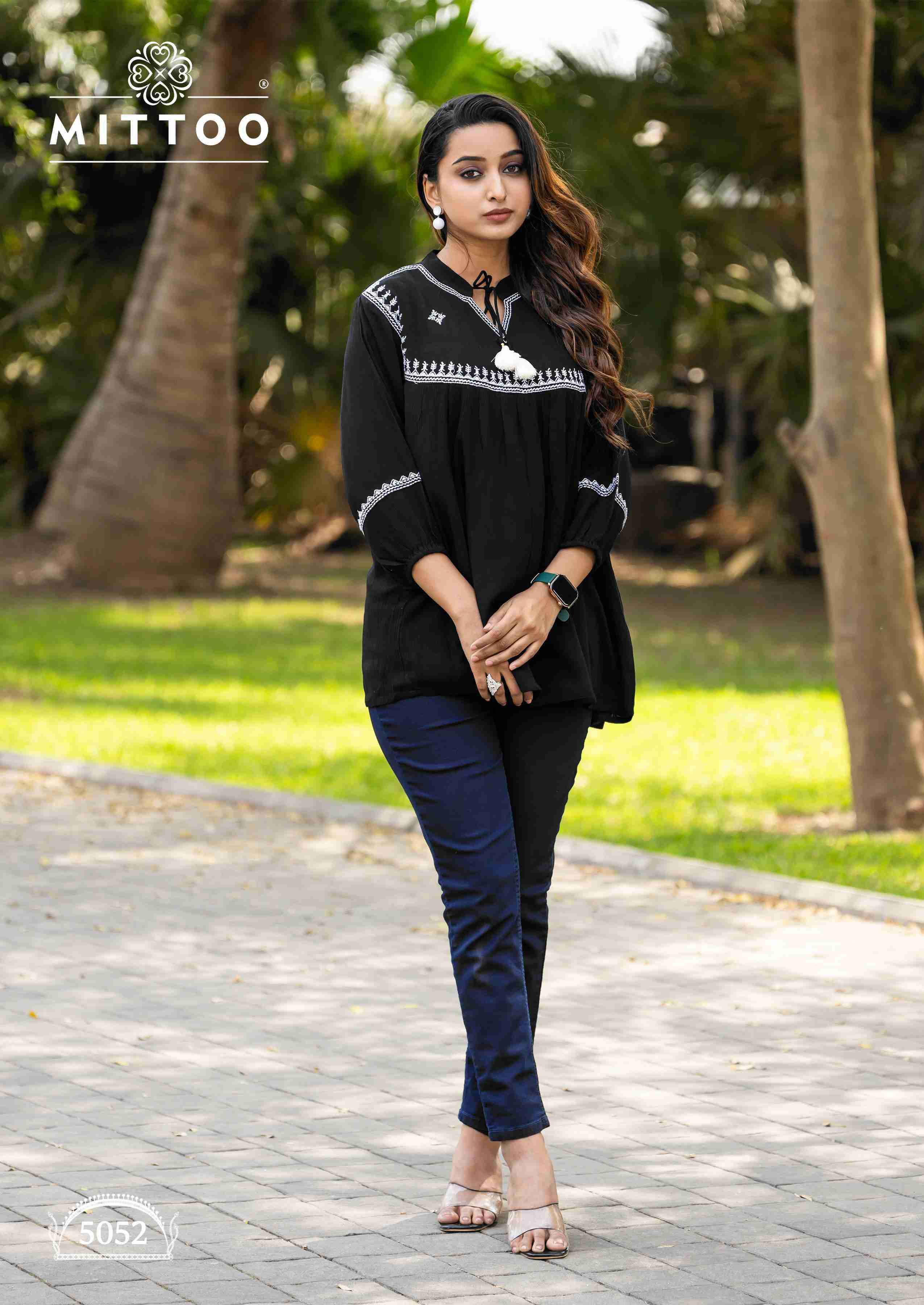 Mittoo Victoria Vol 9 Rayon Short Tops ( 6 Pcs Catalogue )