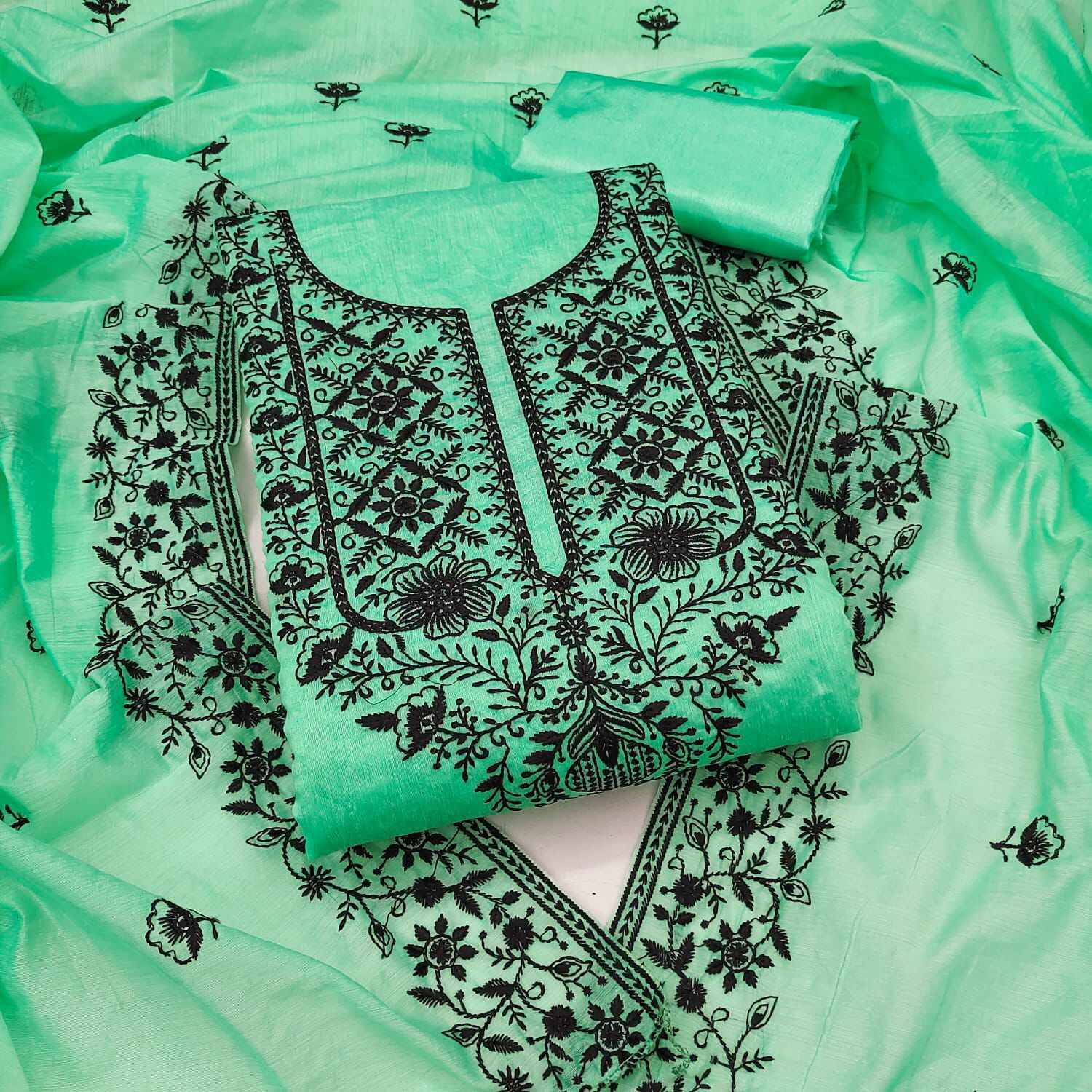 Siyapati Heavy Chanderi Neck Embroidery Non Catalogue Surat Wholesale ( 5 Pcs Set )