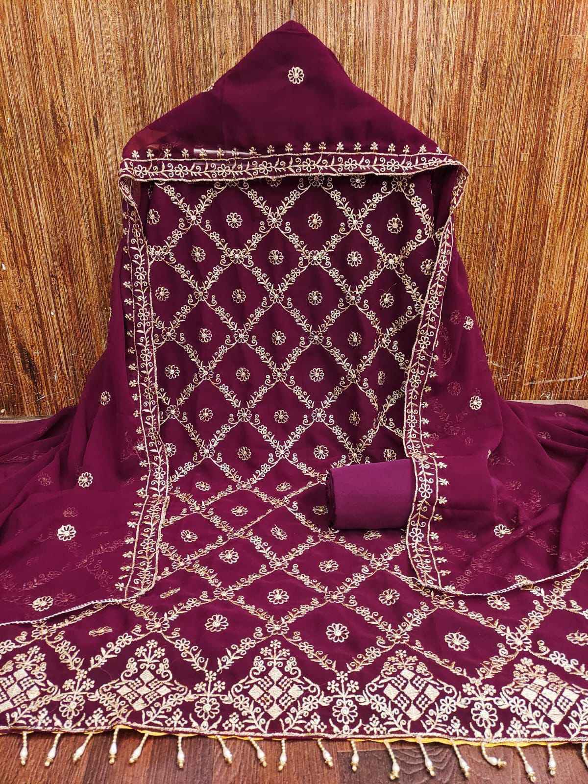 Siyapati Naira Vol-120 ORIGINAL GRORGETTE WITH JARI WORK NON CATALOGUE ( 7 Pcs Catalogue )