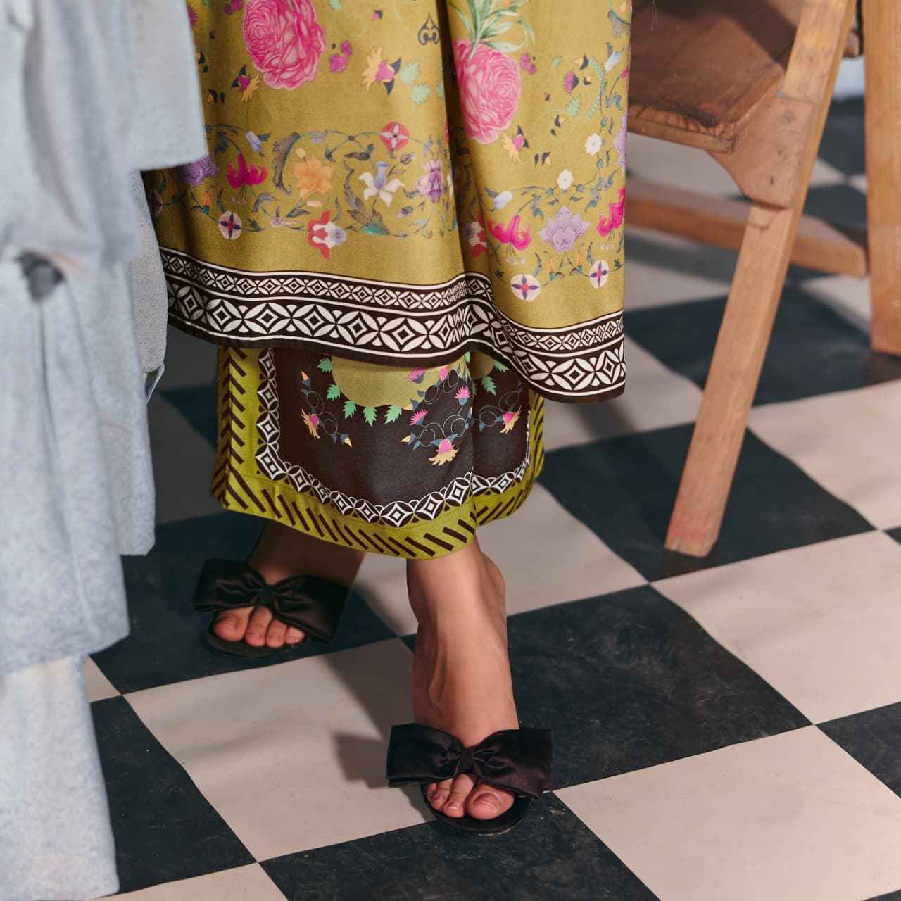 Kimora Sohni Helina Lawn Cotton Dress Material Wholesale Price ( 4  Pcs Catalogue )