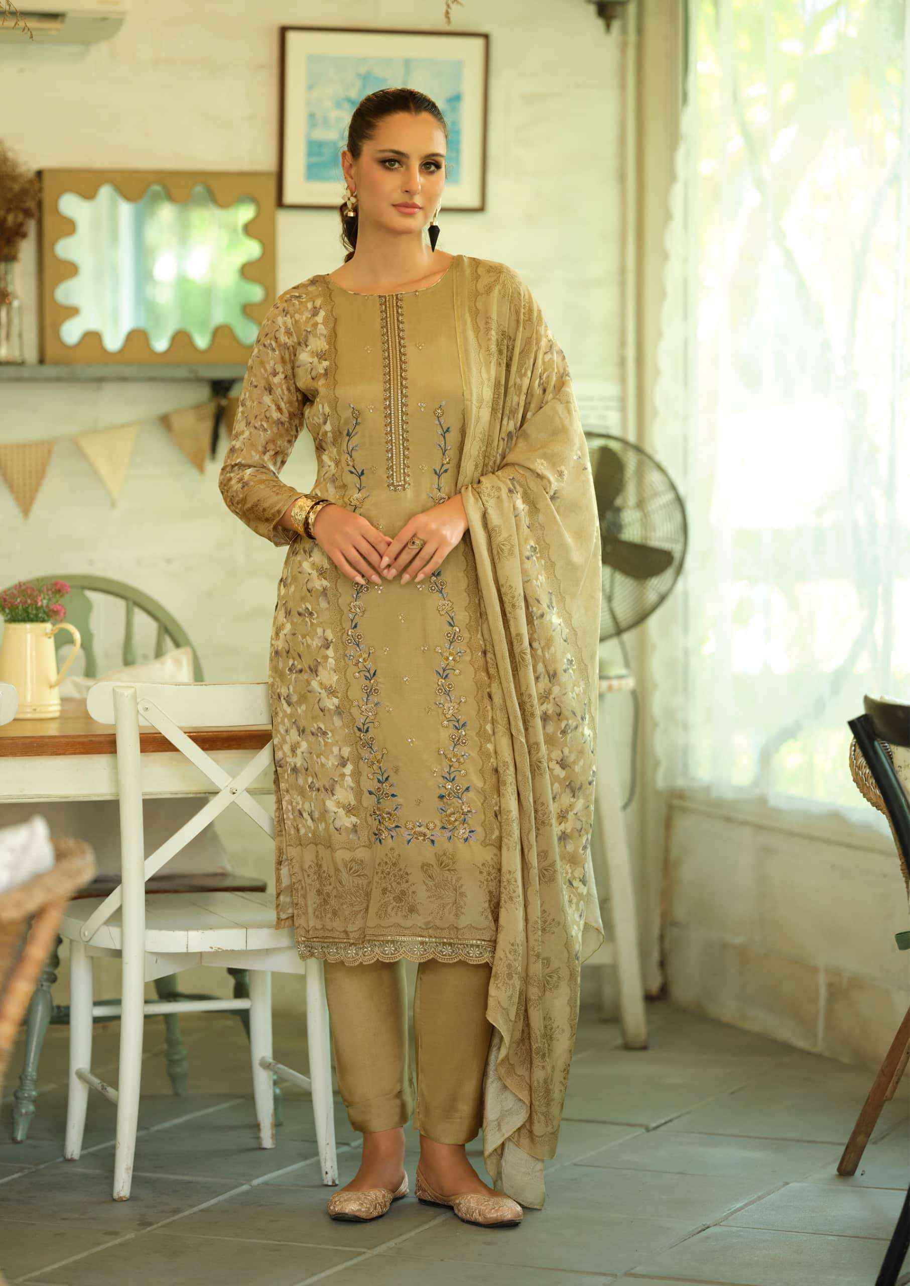 The Harmitage Shop Mazdaar Exclusive Designer Lawn Dress _ Surat Textile Bazaar ( 4 Pcs Catalog )