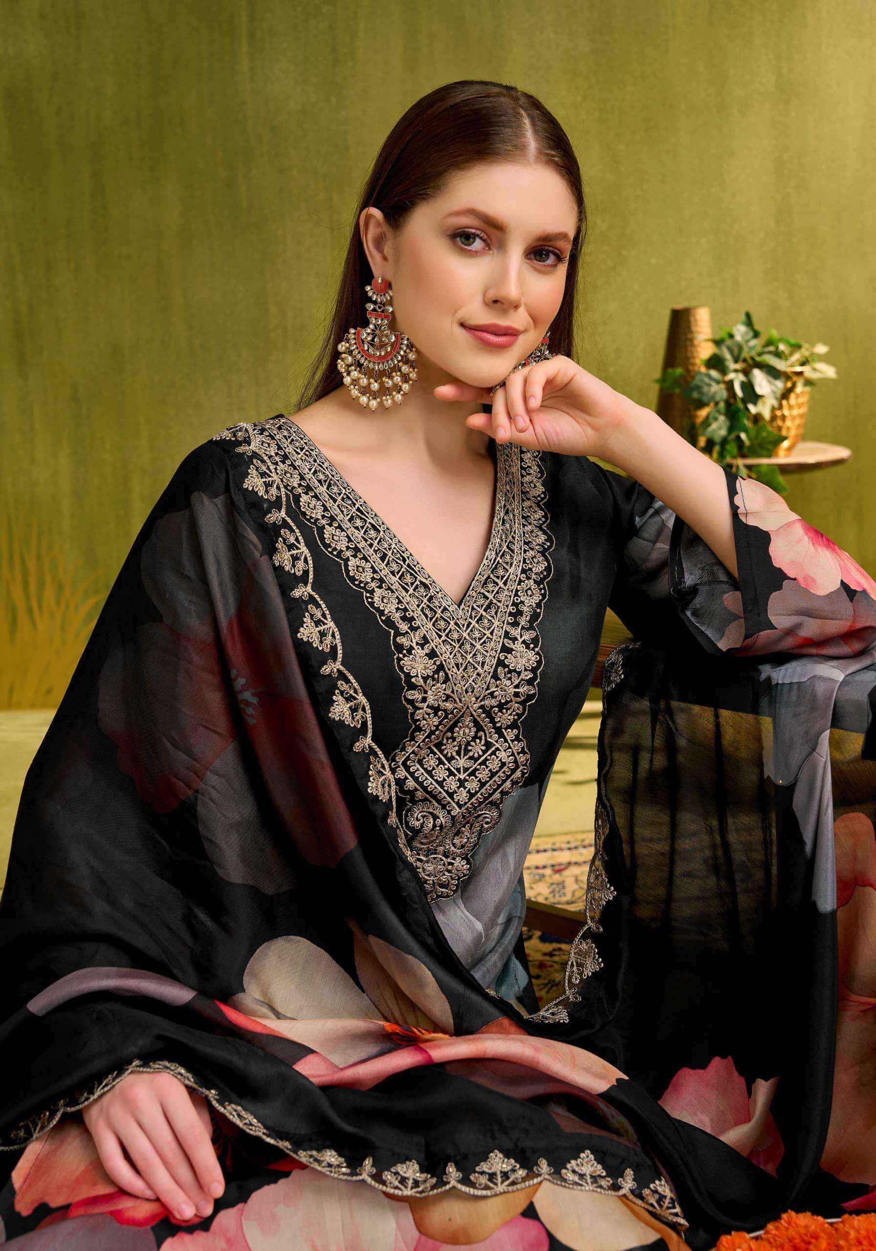 Alok Suit Flora Belle Muslin Suits | Official B2B Wholesale Website ( 6 Pcs Set )