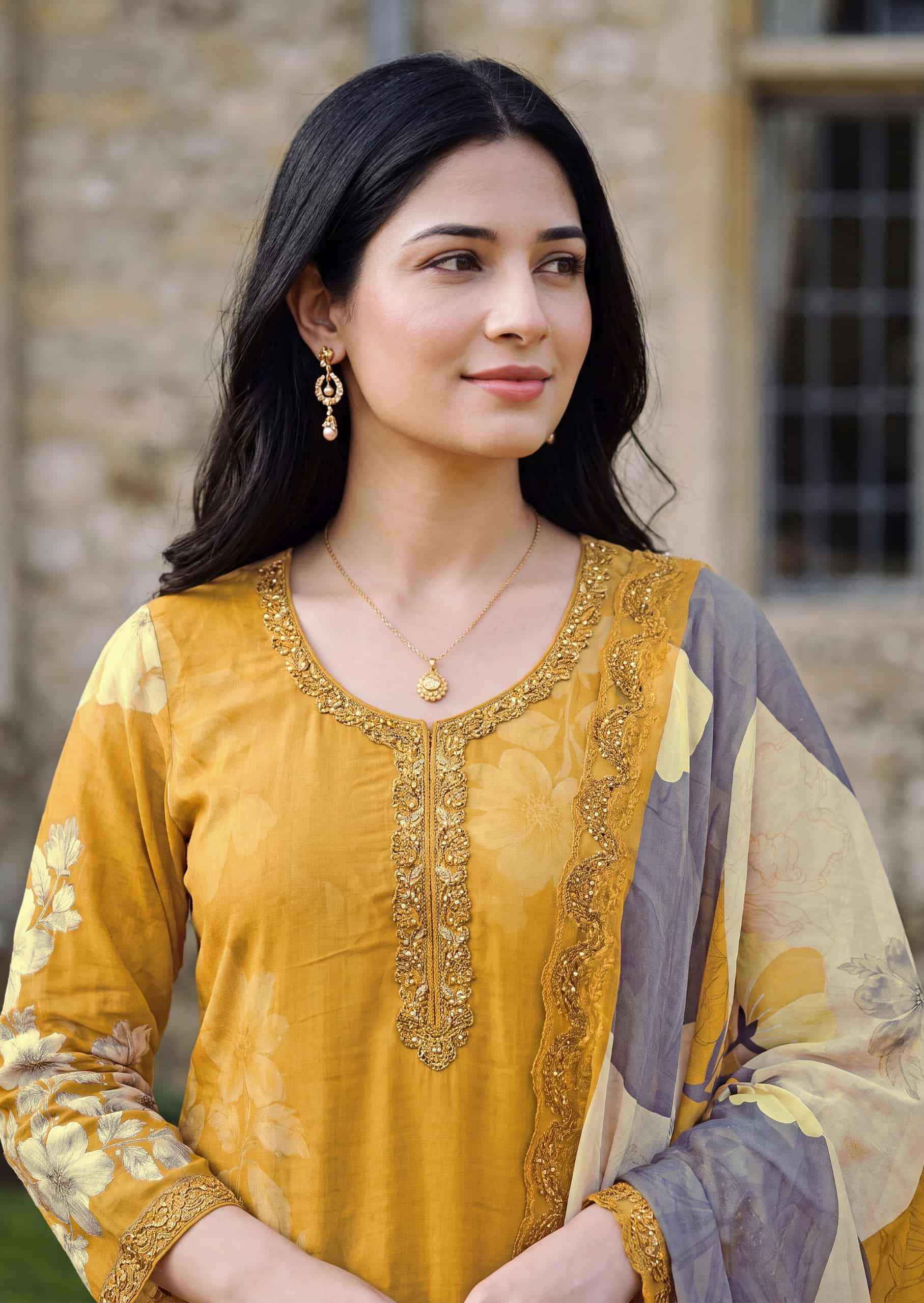Alok Suit Liliana Premium Muslin Dress Material 6 Pcs Catalog Online
