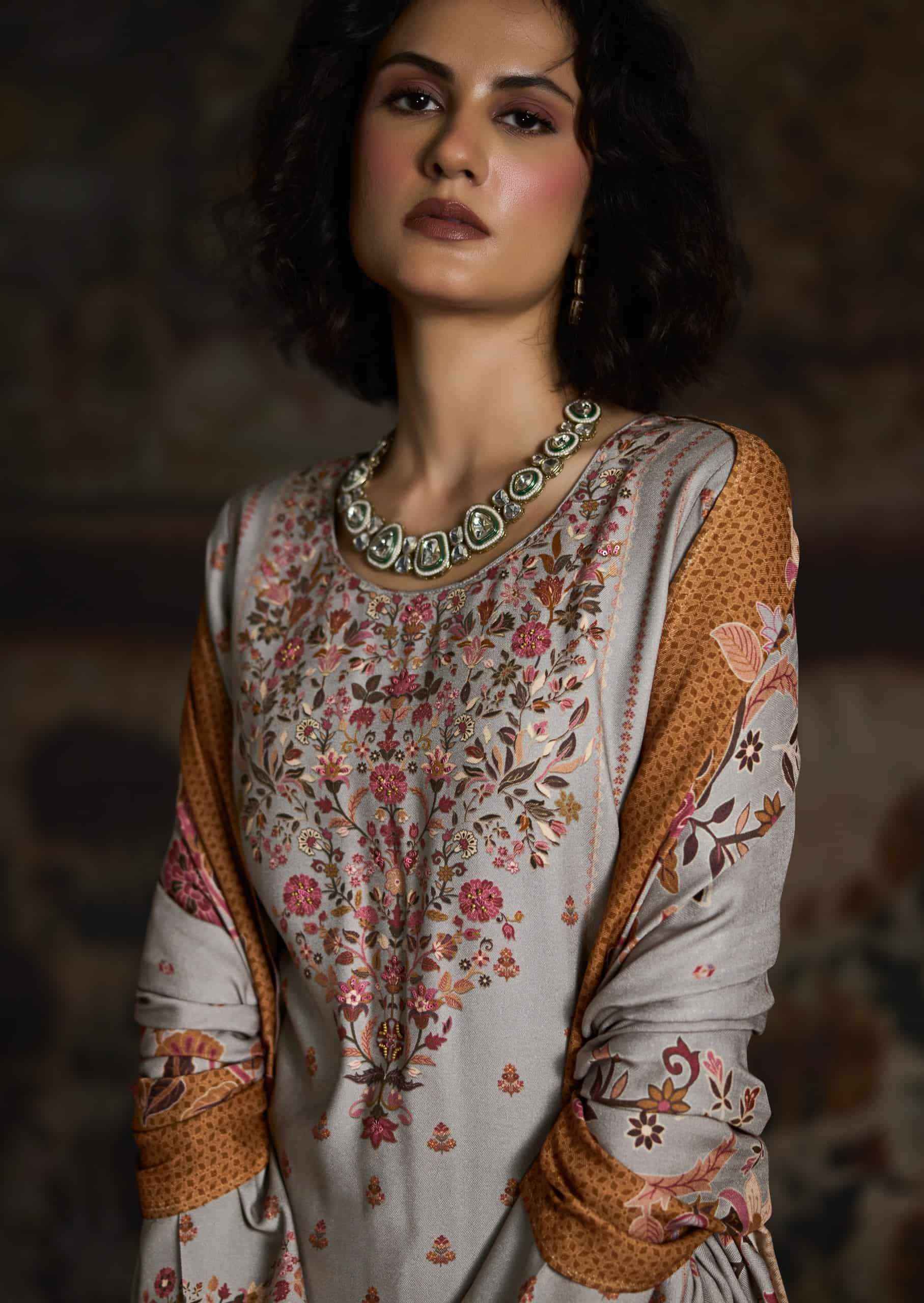 Prm Trendz Uzmaa Pashma Dress Material 6 Pcs Set